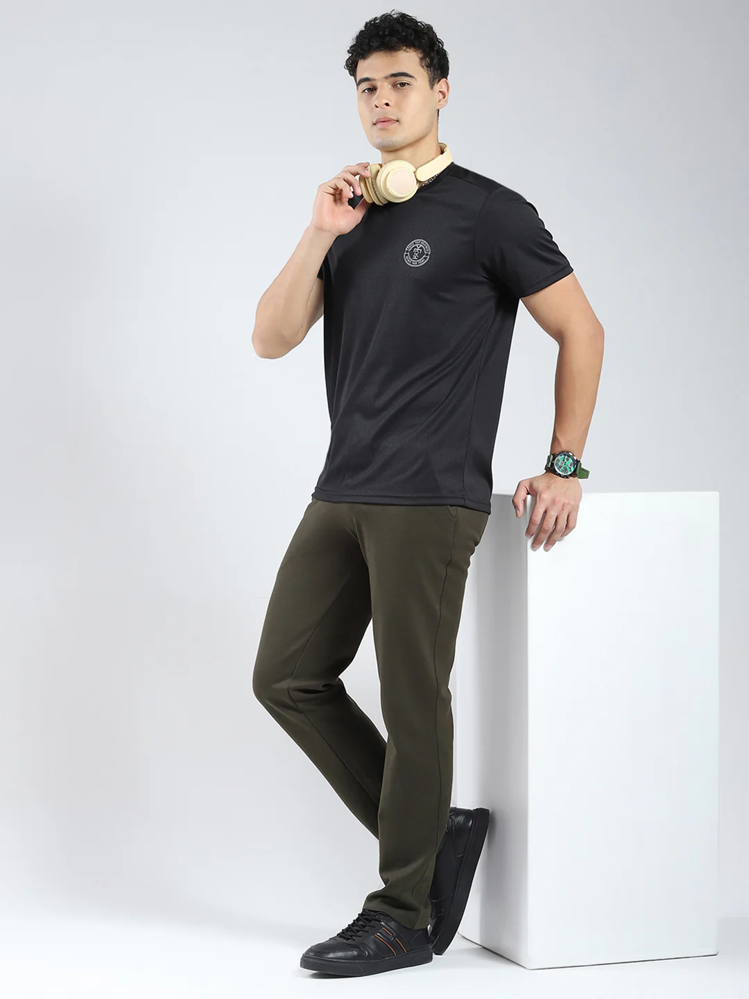 Rock.it Men Olive Solid Regular Fit Lower - Image 2
