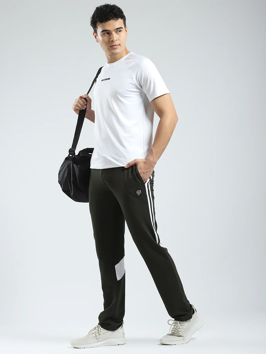 Rock.it Men Olive Solid Regular Fit Lower - Image 2