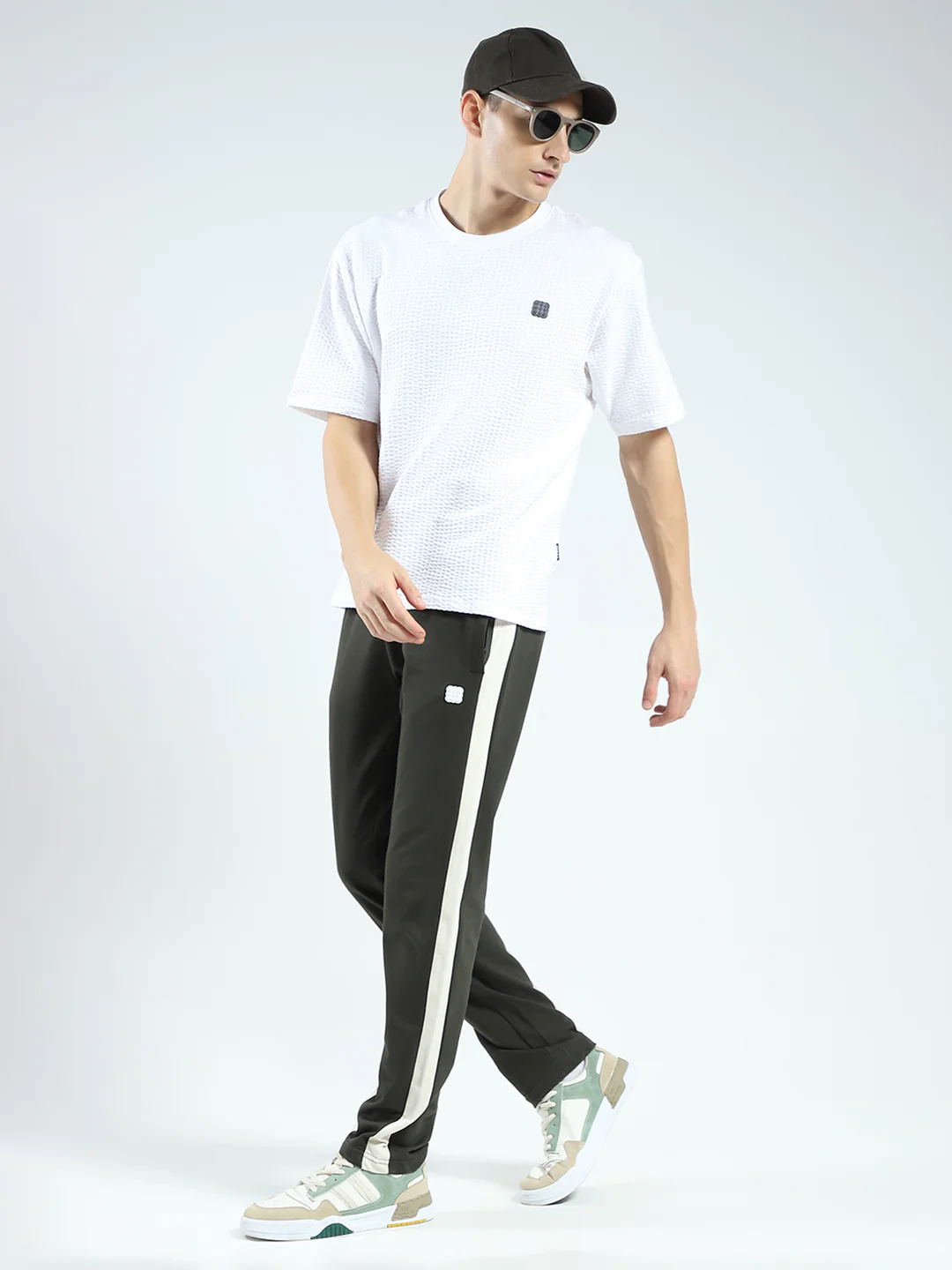 Rock.it Men Olive Solid Regular Fit Lower - Image 2