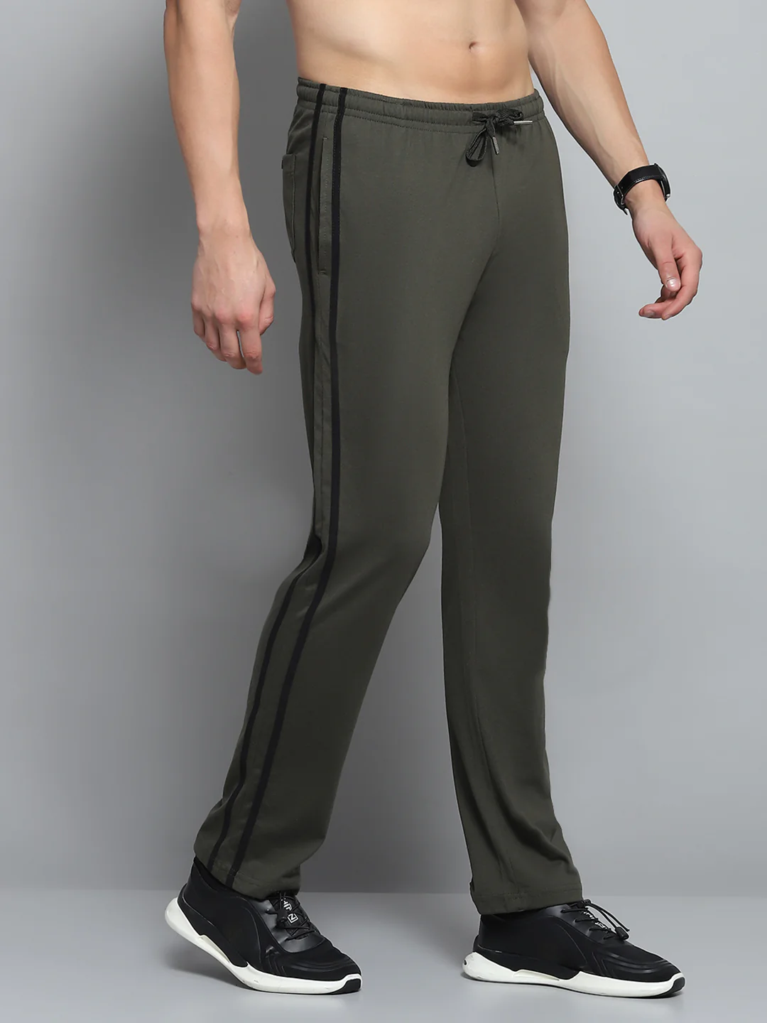 Men Olive Solid Regular Fit Lower - Image 4