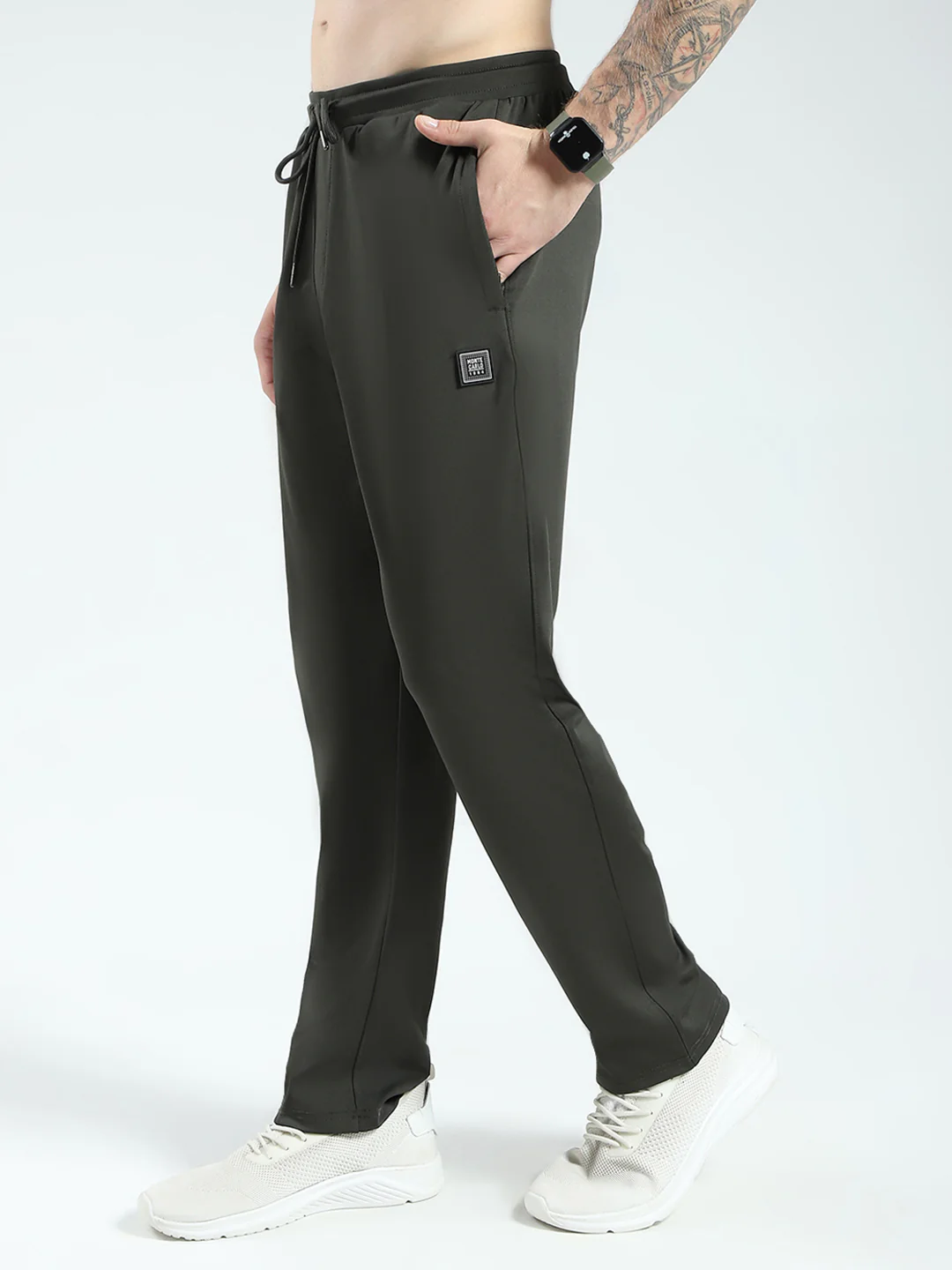 Men Olive Solid Regular Fit Lower - Image 3