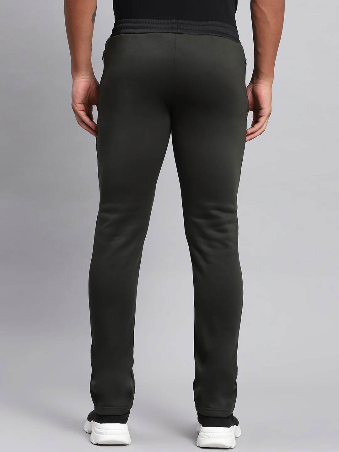 Rock.it Men Olive Solid Regular Fit Winter Lowers - Image 5