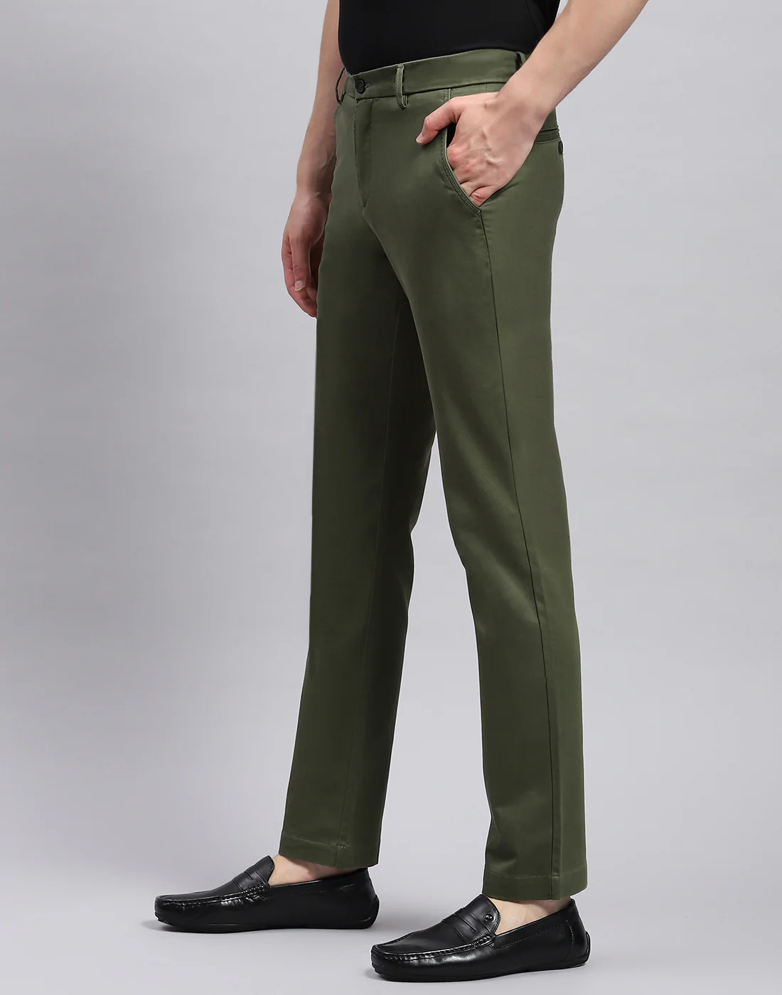 Men Olive Solid Regular Fit Trouser - Image 3