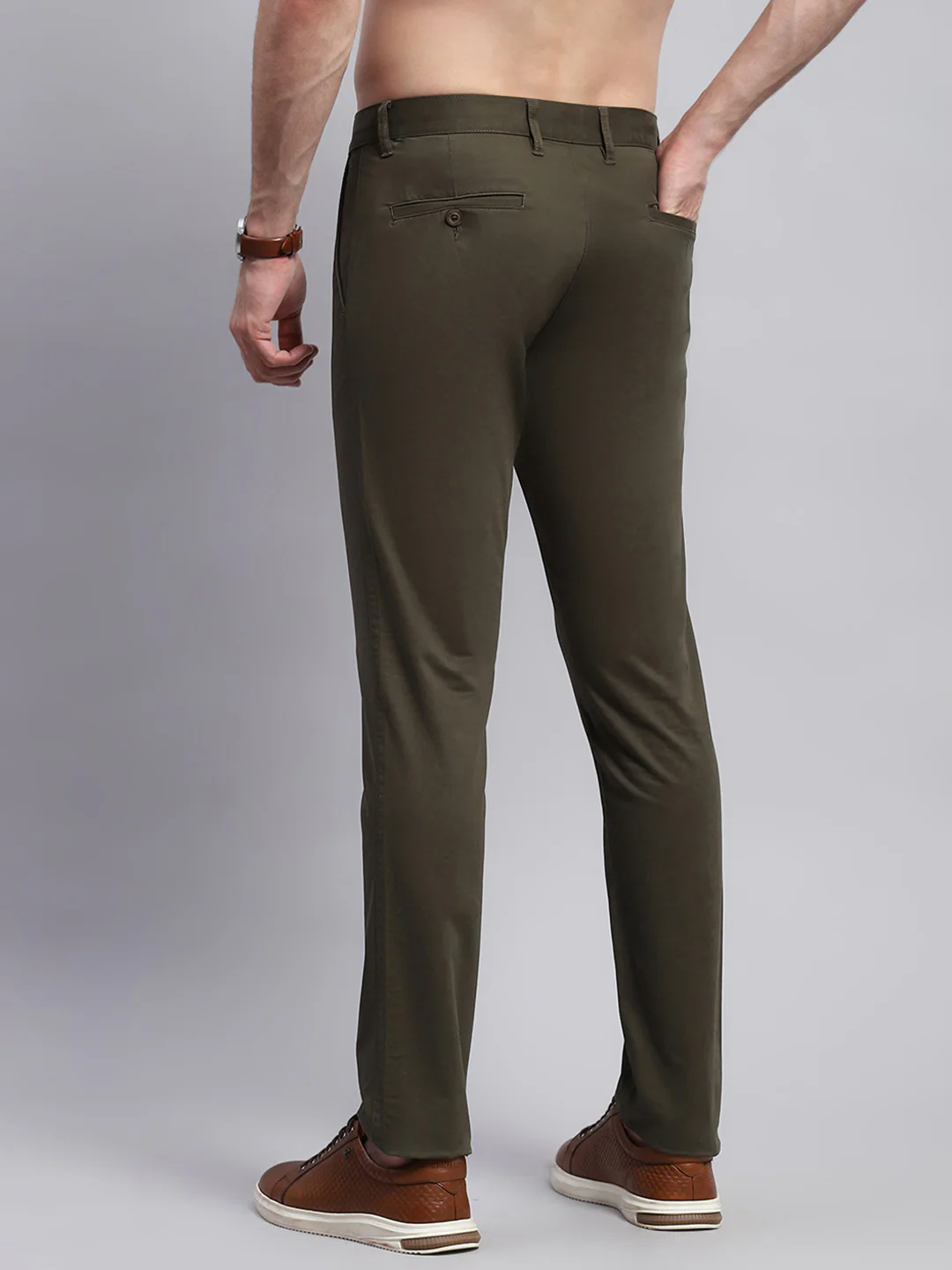 Men Olive Solid Regular Fit Trouser - Image 5