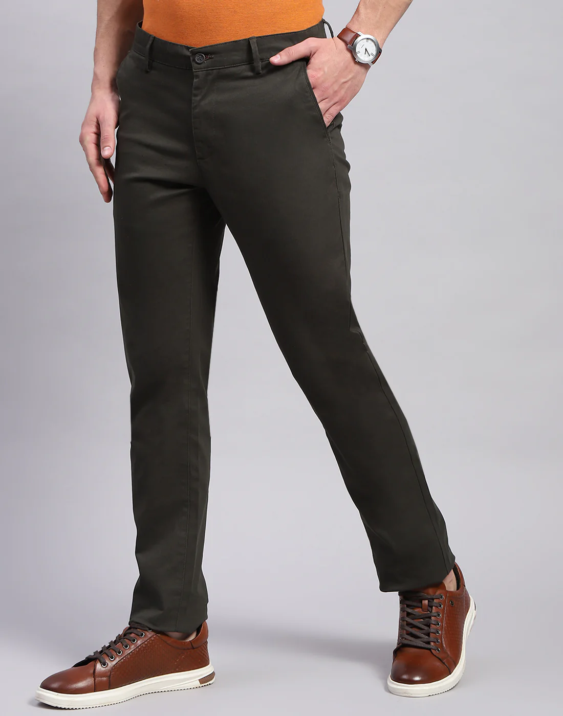 Men Olive Solid Regular Fit Trouser - Image 3