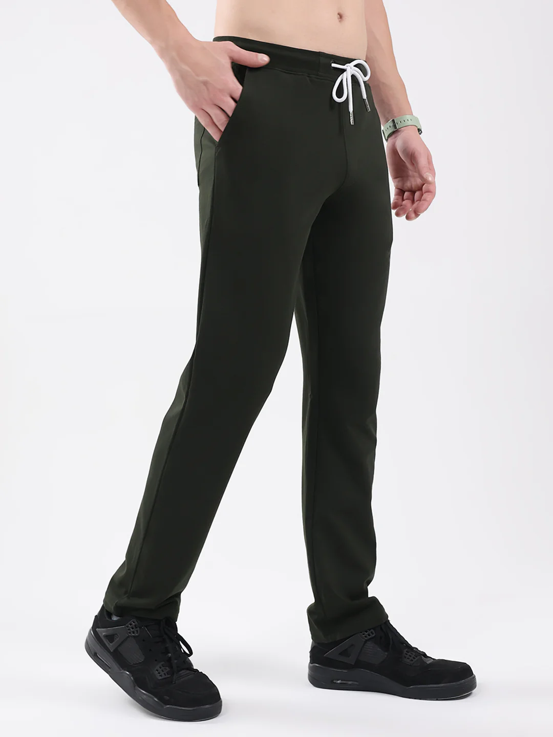 Rock.it Men Olive Solid Regular Fit Winter Lower - Image 4