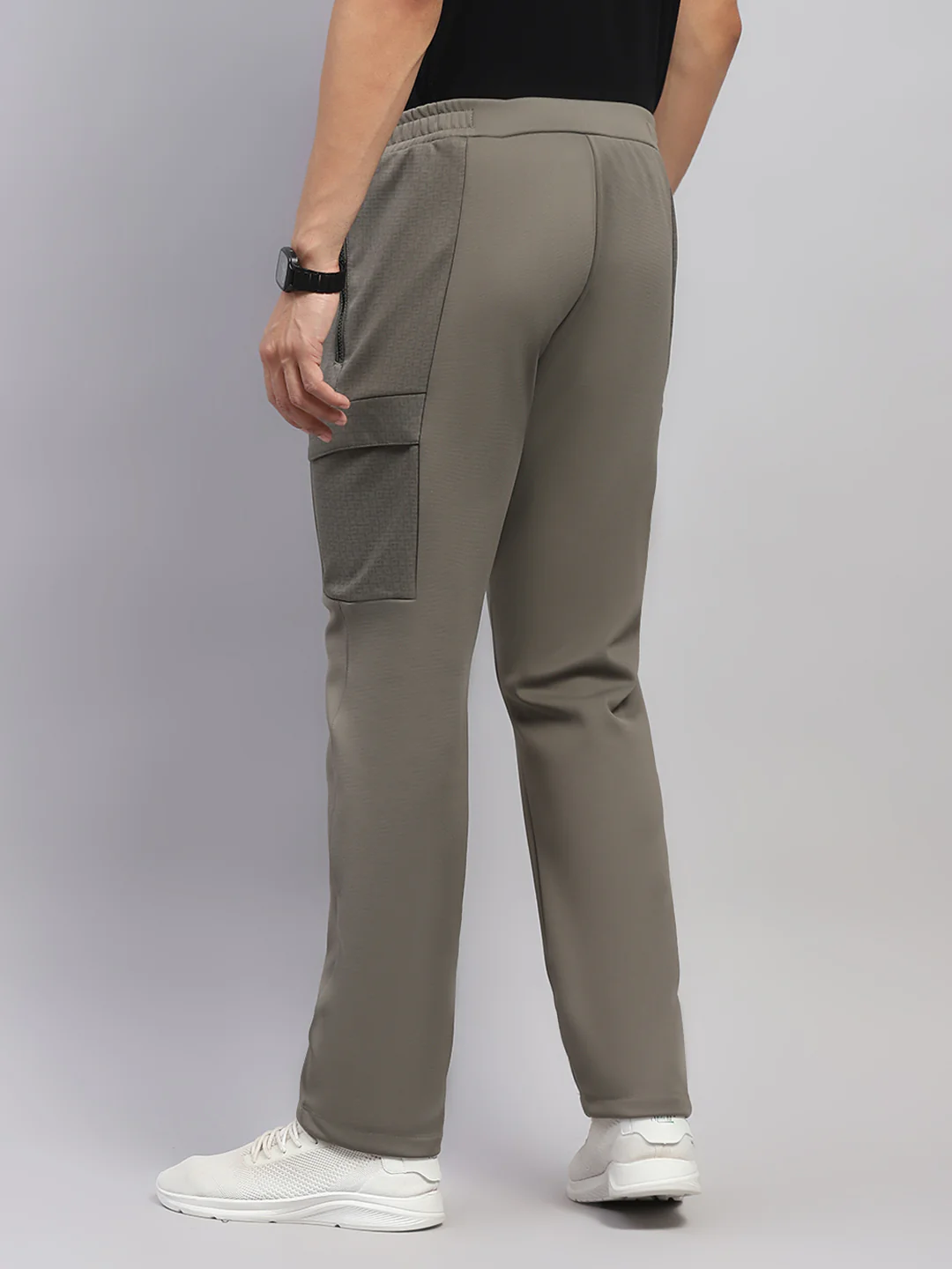 Men Olive Solid Regular Fit Winter Lower - Image 5