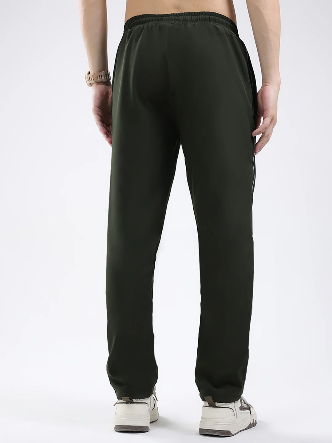 Men Olive Solid Regular Fit Winter Lower - Image 5