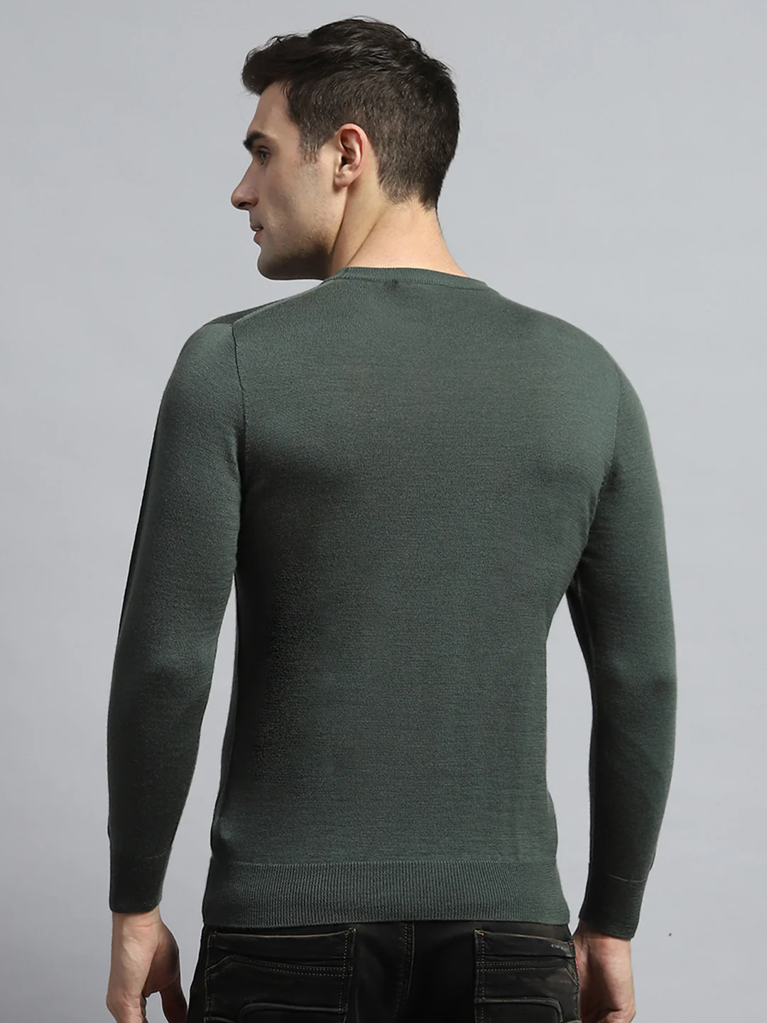Luxuria Men Olive Solid Round Neck Full Sleeve Pullover - Image 5