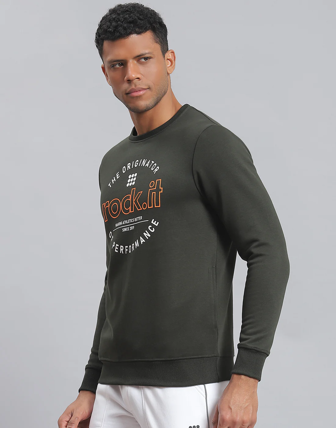 Rock.it Men Olive Solid Round Neck Full Sleeve Sweatshirt - Image 4