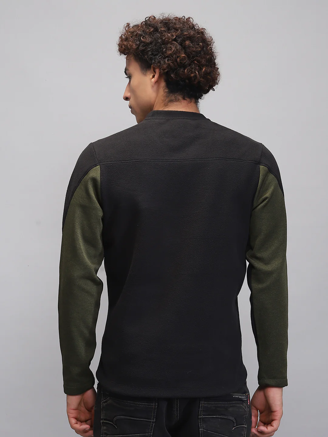Rock.it Men Olive Solid Round Neck Full Sleeve Sweatshirt - Image 5