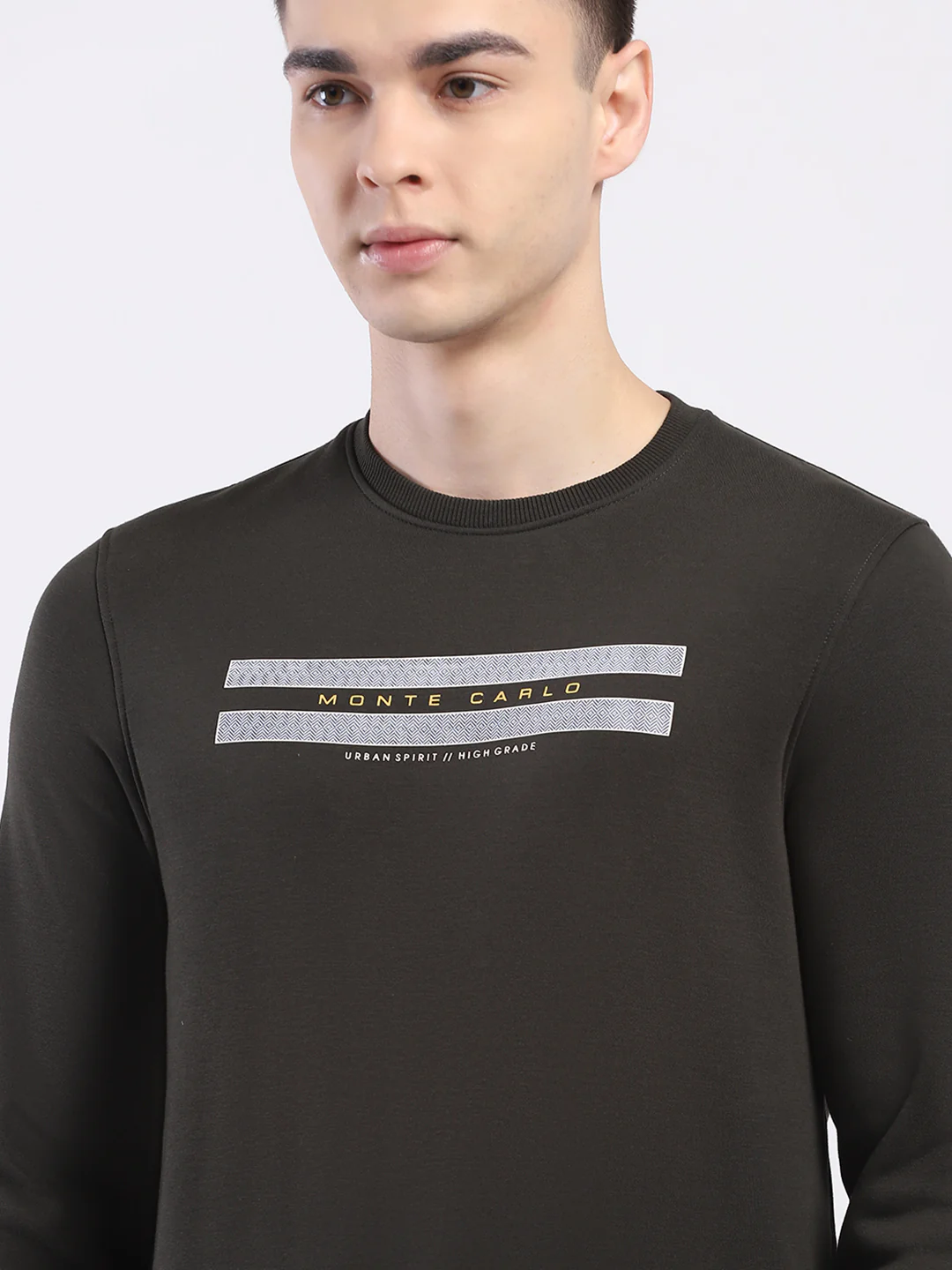 Men Olive Solid Round Neck Full Sleeve Sweatshirt - Image 7