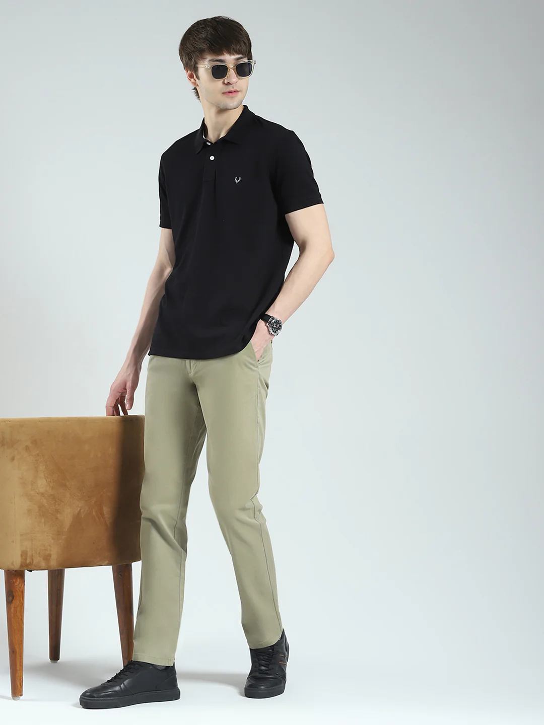 Men Olive Solid Slim Fit Trouser - Image 2