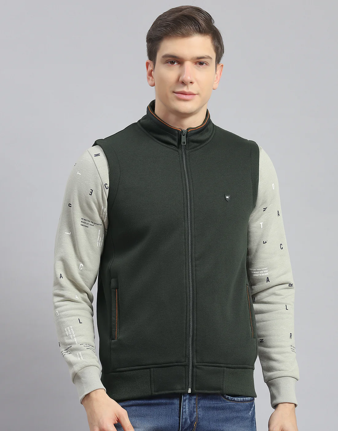 Men Olive Solid Stand Collar Sleeveless Jacket - Image 2
