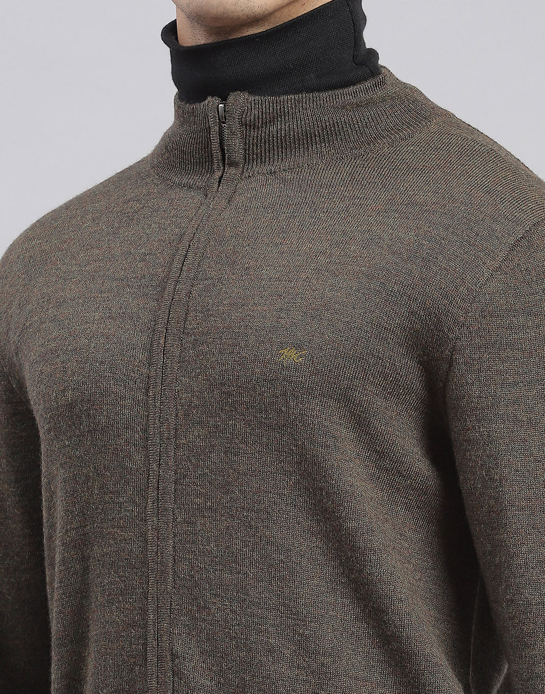 Men Olive Solid Stand Collar Full Sleeve Pullover - Image 6