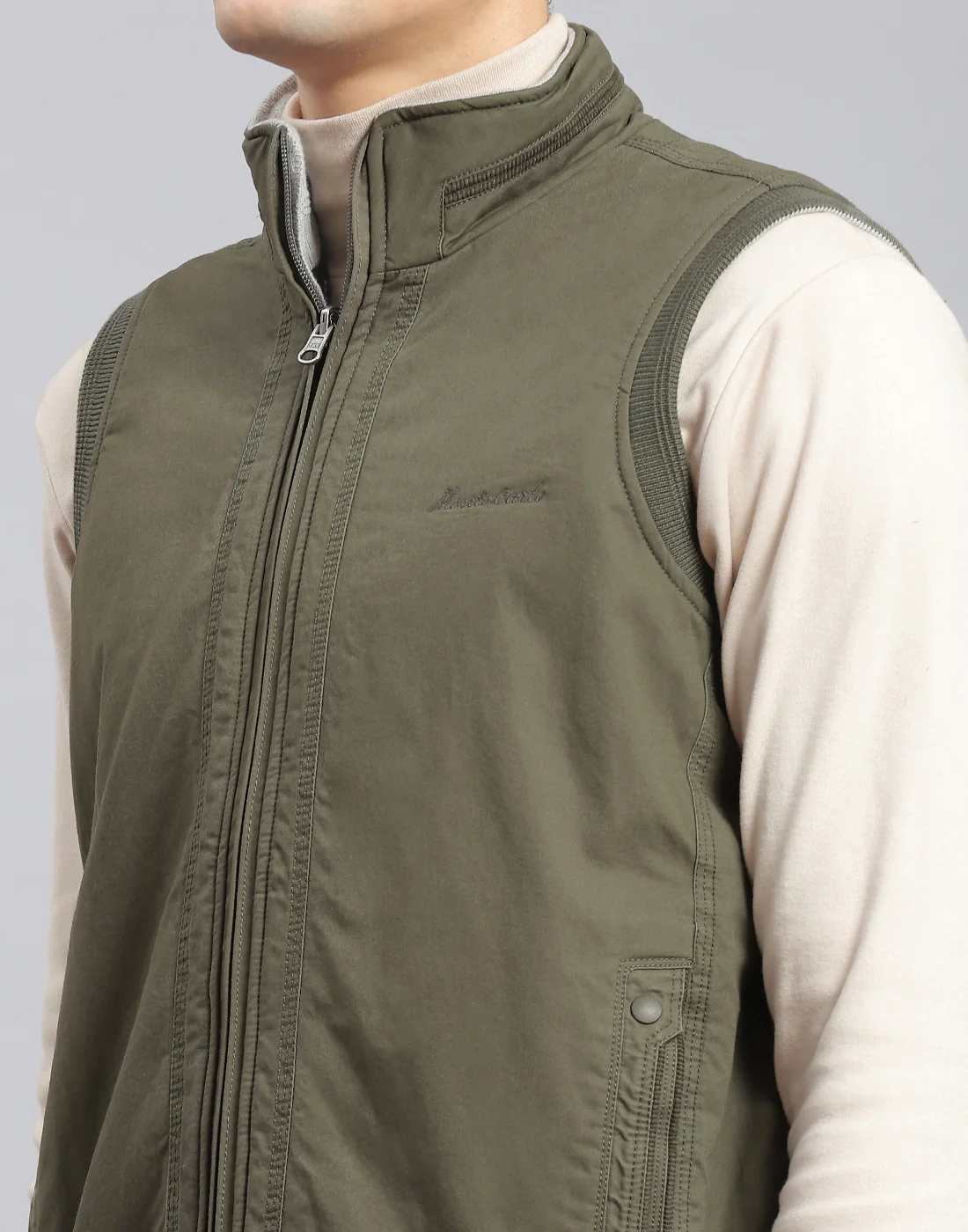 Men Olive Solid Stand Collar Sleeveless Jacket - Image 9