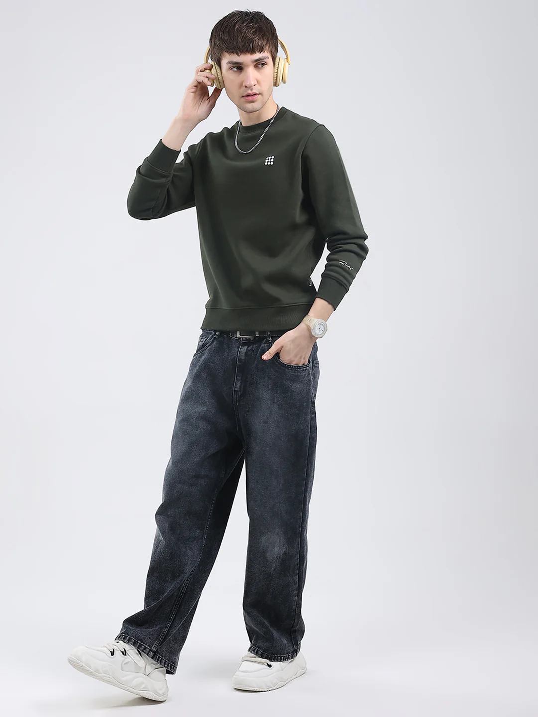 Rock.it Men Olive Solid Round Neck Full Sleeve Sweatshirt - Image 2