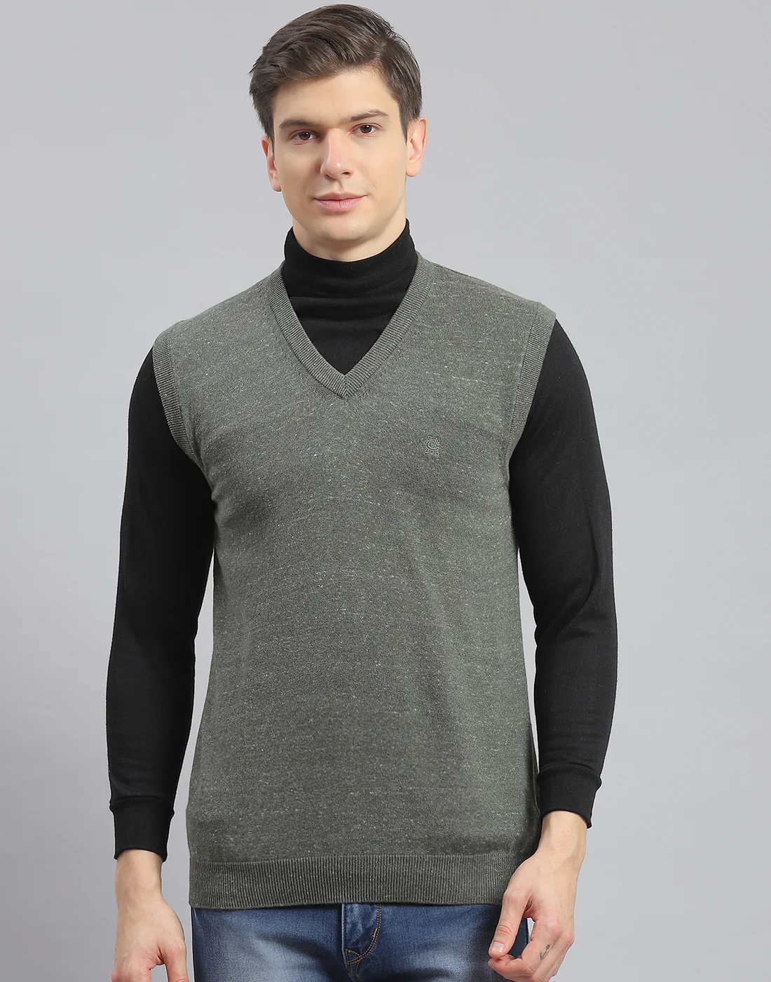Men Olive Solid V Neck Sleeveless Sweater - Image 2