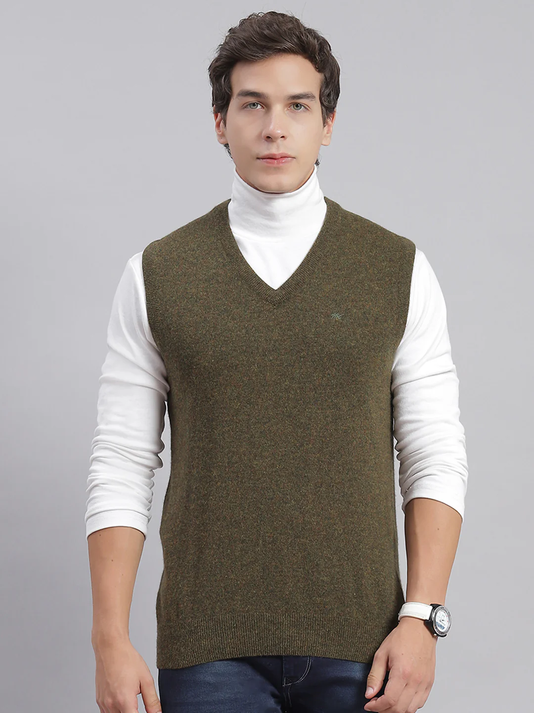 Men Olive Solid V Neck Sleeveless Sweaters/Pullovers - Image 2