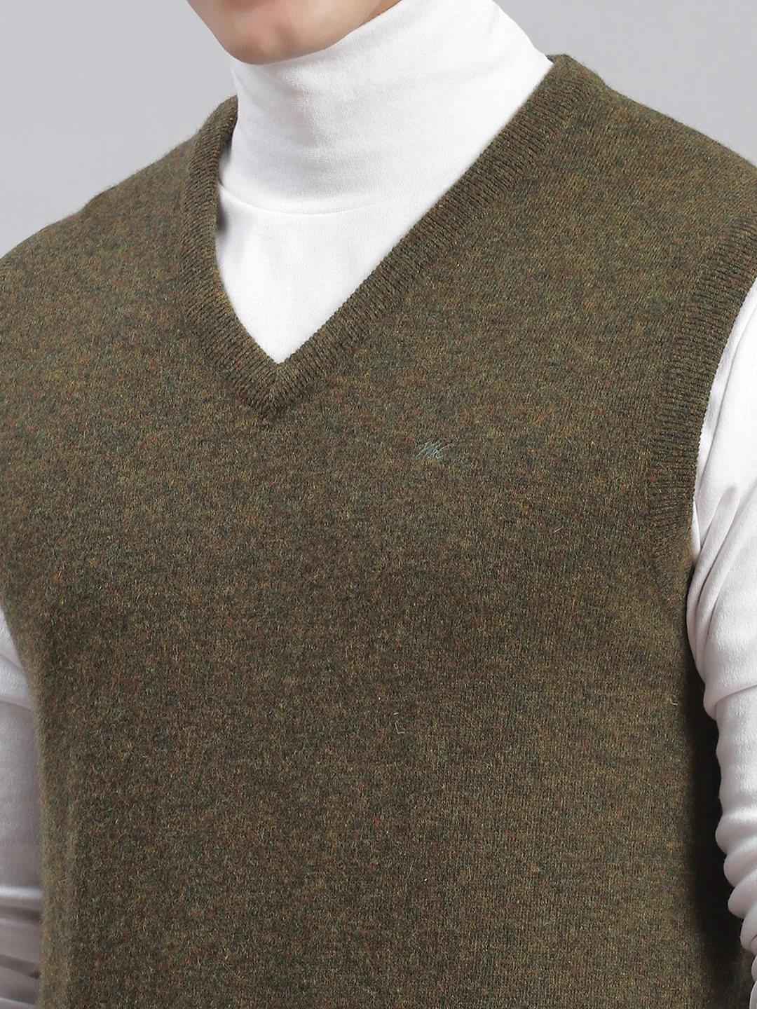 Men Olive Solid V Neck Sleeveless Sweaters/Pullovers - Image 6