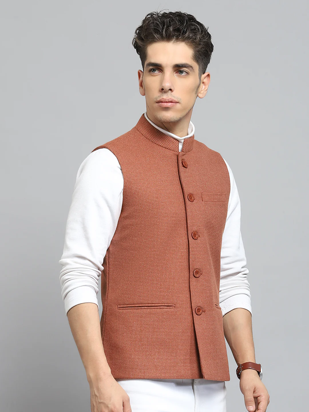 Men Orange Solid Band Collar Sleeveless Jacket - Image 4