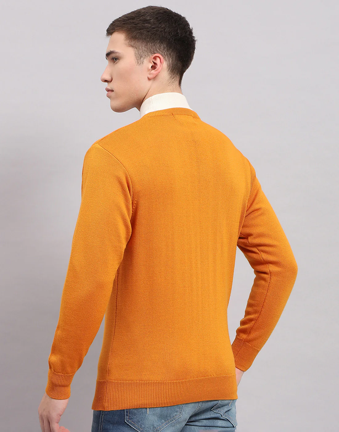 Men Orange Solid V Neck Full Sleeve Pullover - Image 5