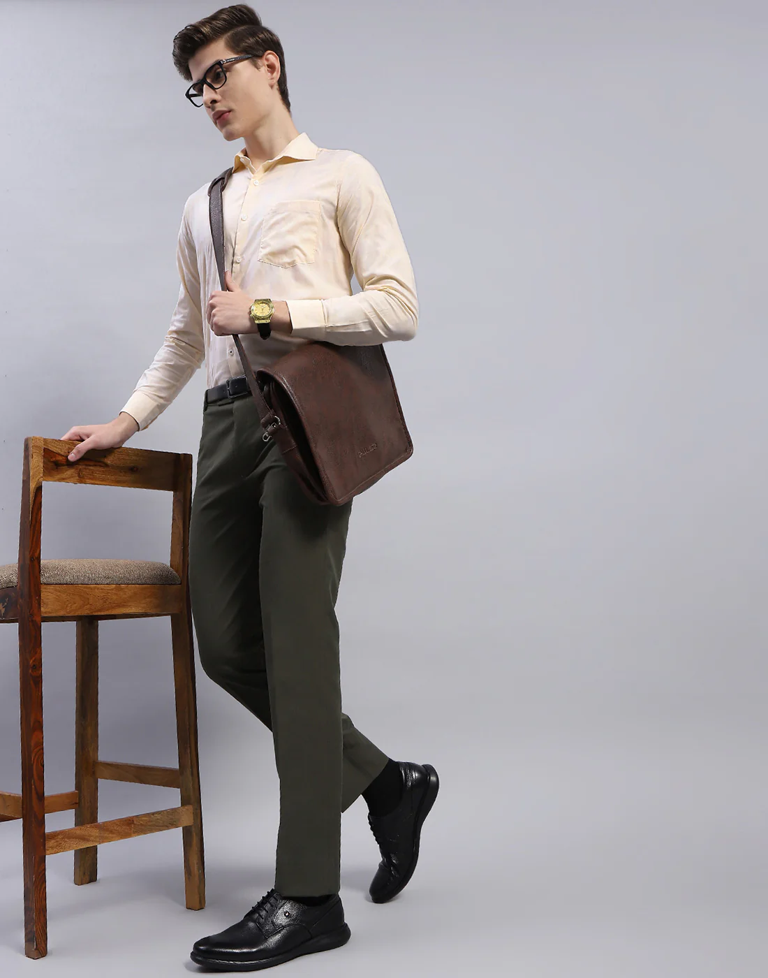 Men Peach Solid Collar Full Sleeve Shirt - Image 2