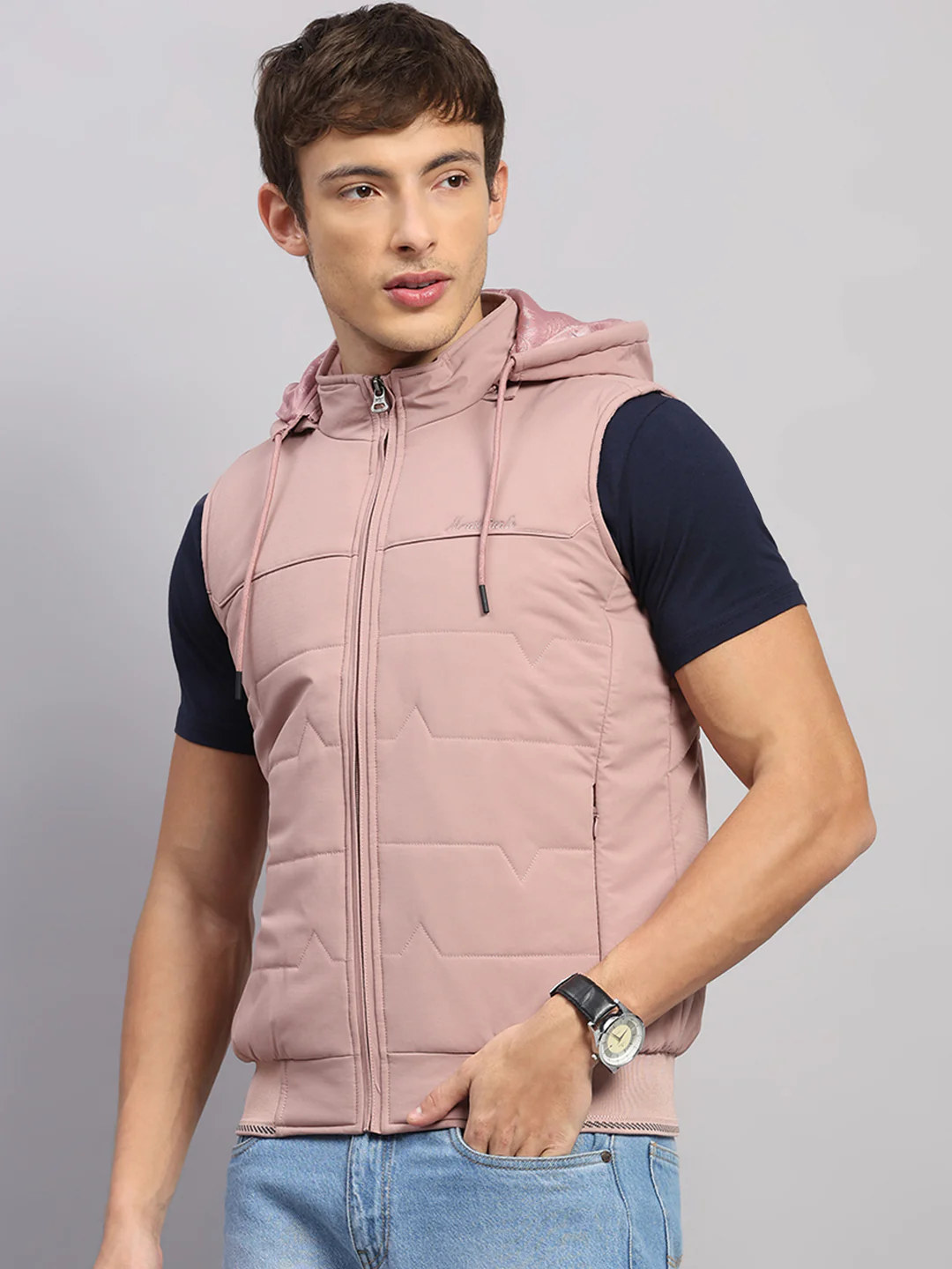 Men Peach Solid Hooded Sleeveless Jacket - Image 3