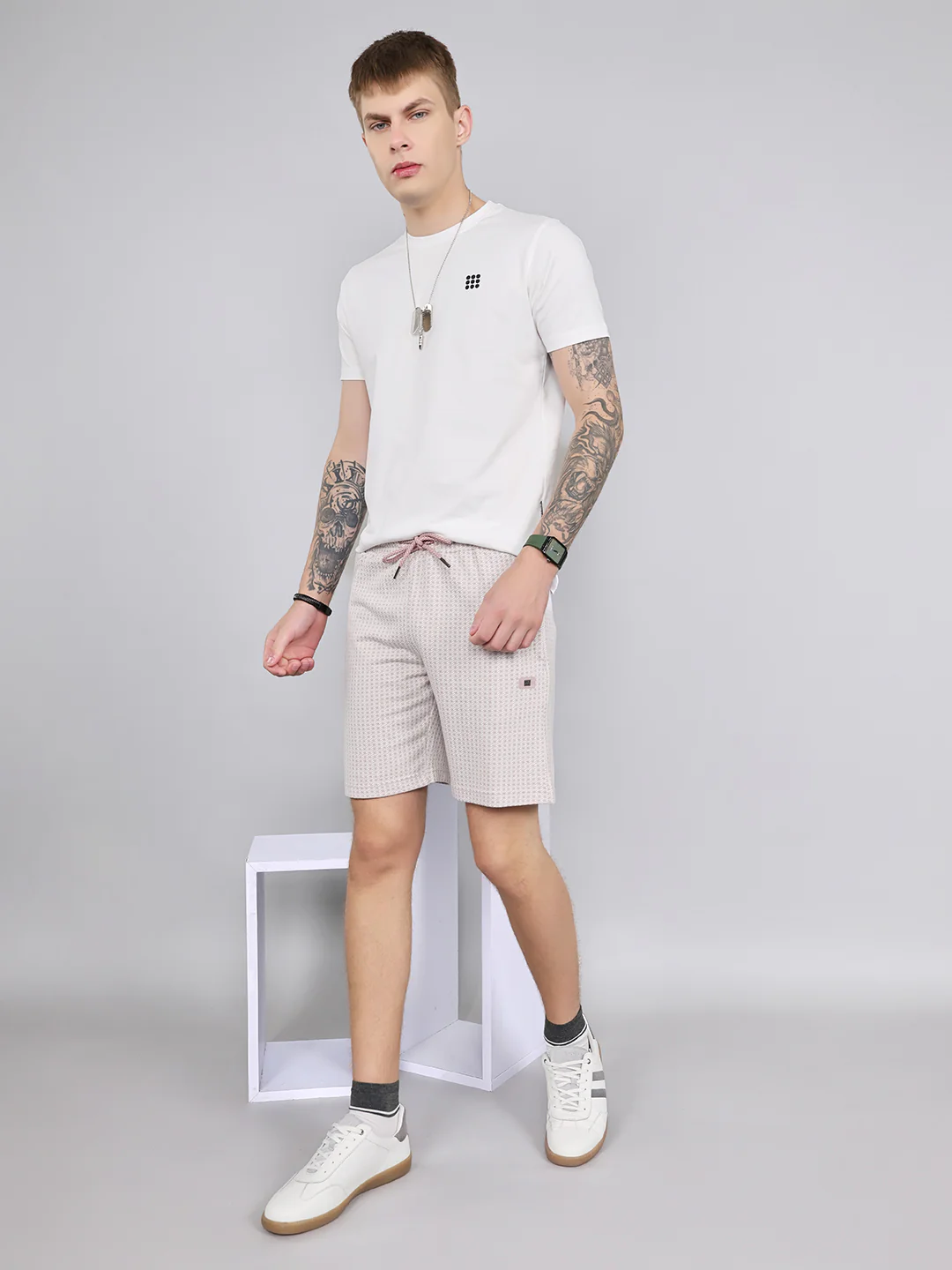Men Pink Jacquard Regular Fit Bermuda - Image 6