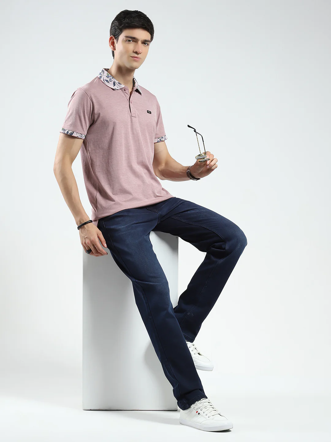 Men Pink Printed Collar Half Sleeve T-Shirt - Image 2