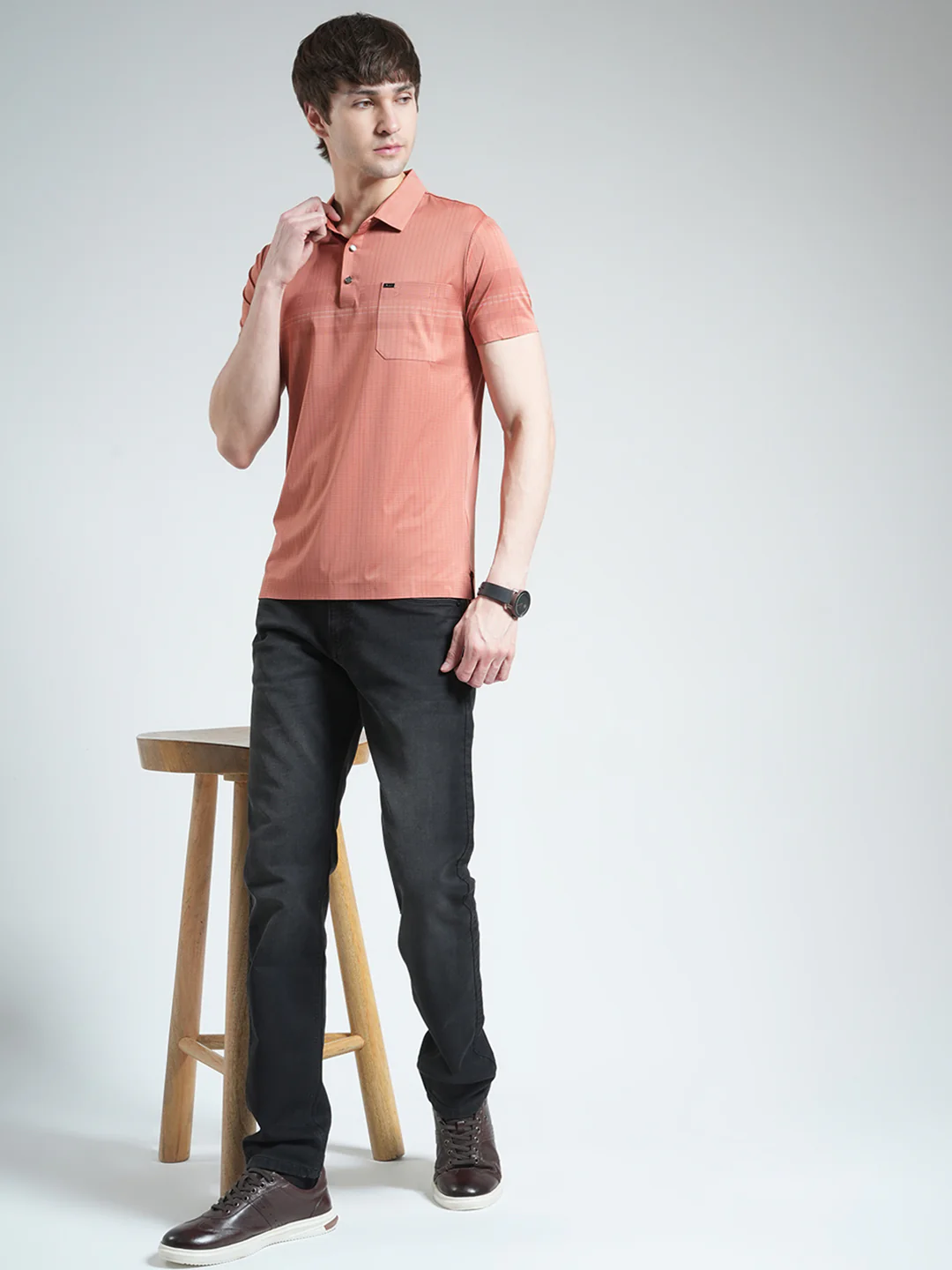 Men Pink Printed Collar Half Sleeve T-Shirt - Image 2