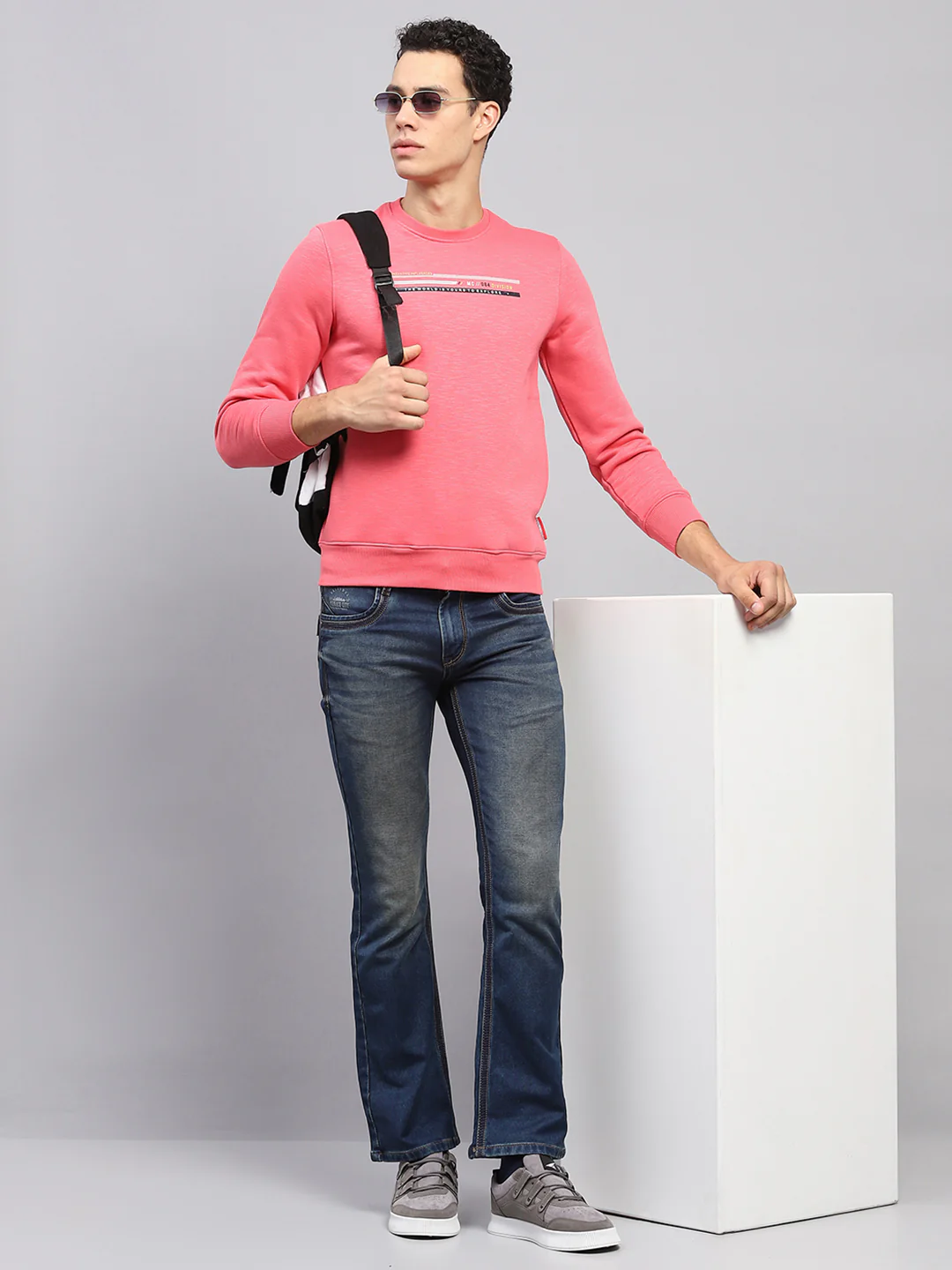 Men Pink Printed Round Neck Full Sleeve Sweatshirt - Image 2