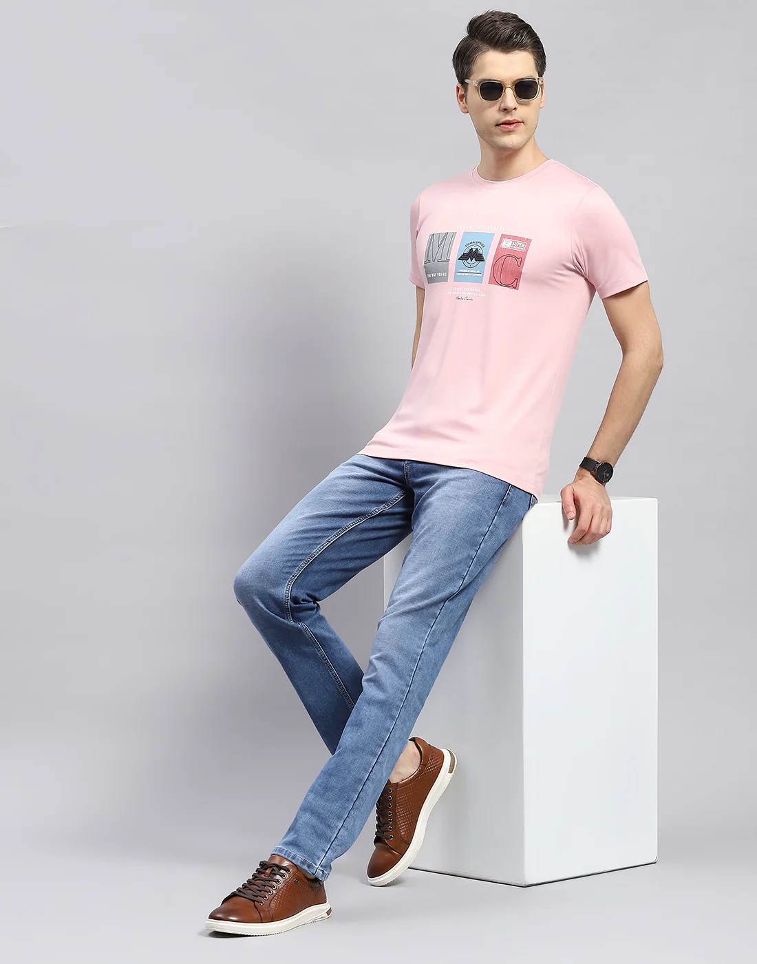Men Pink Printed Round Neck Half Sleeve T-Shirt - Image 2