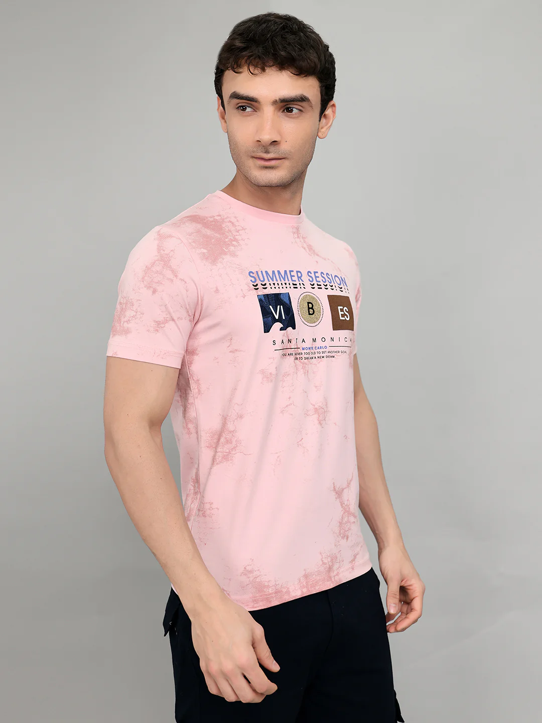 Men Pink Printed Round Neck Half Sleeve T-Shirt - Image 3