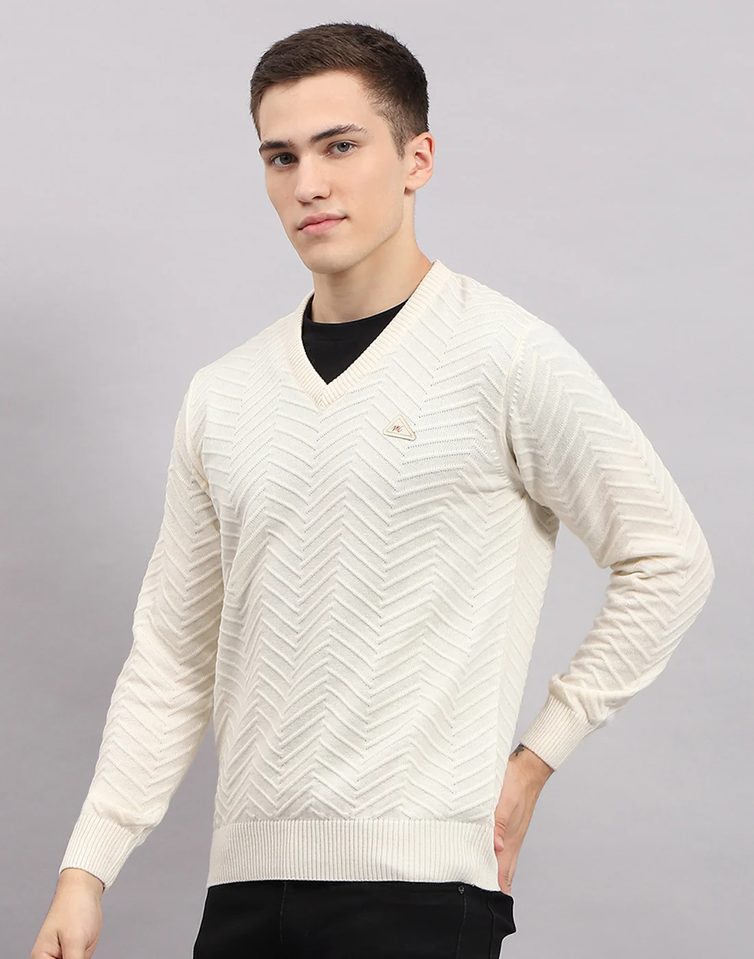 Men Pink Self Design V Neck Full Sleeve Pullover - Image 3
