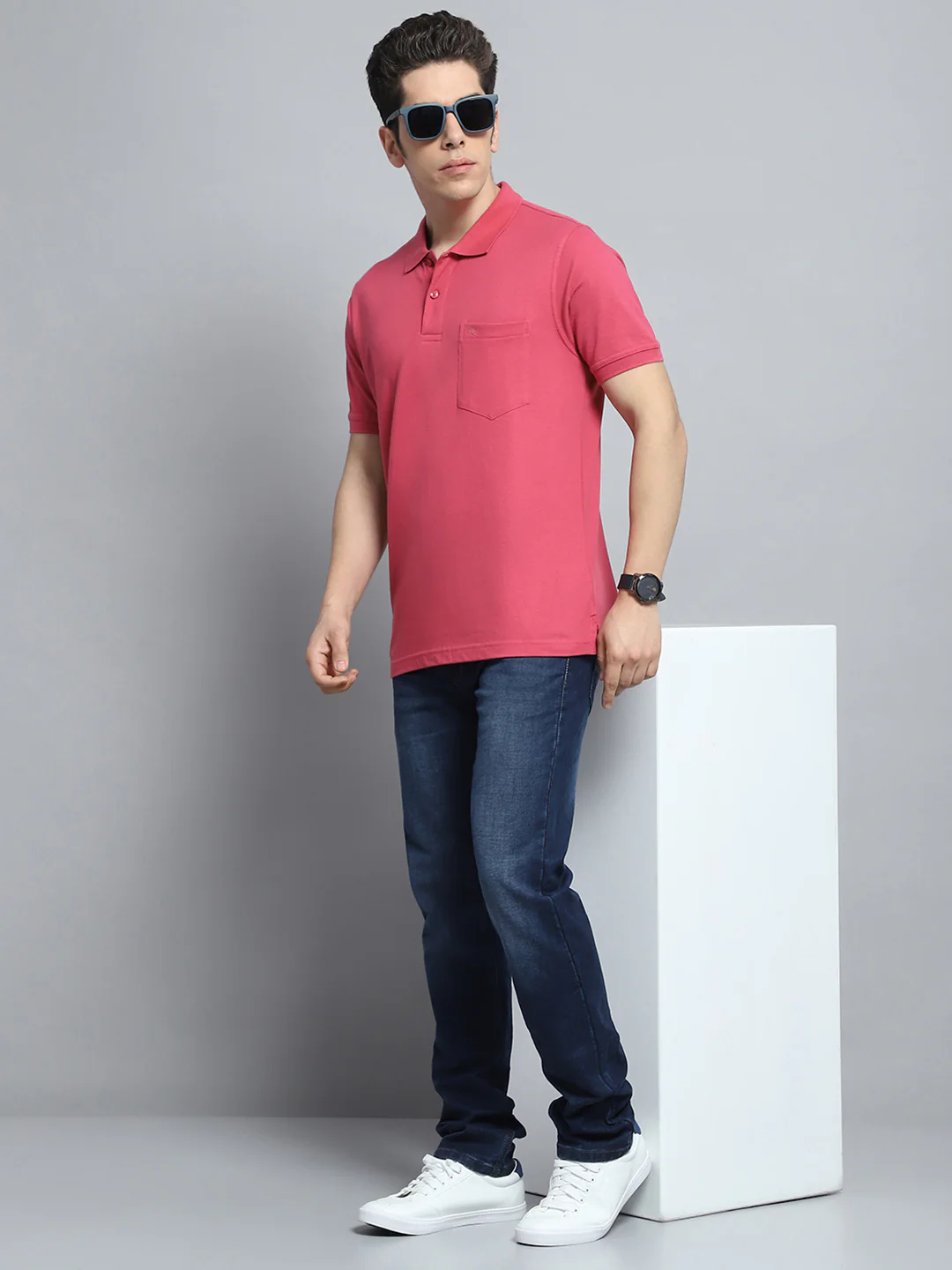 Men Pink Solid Collar Half Sleeve T-Shirt - Image 2