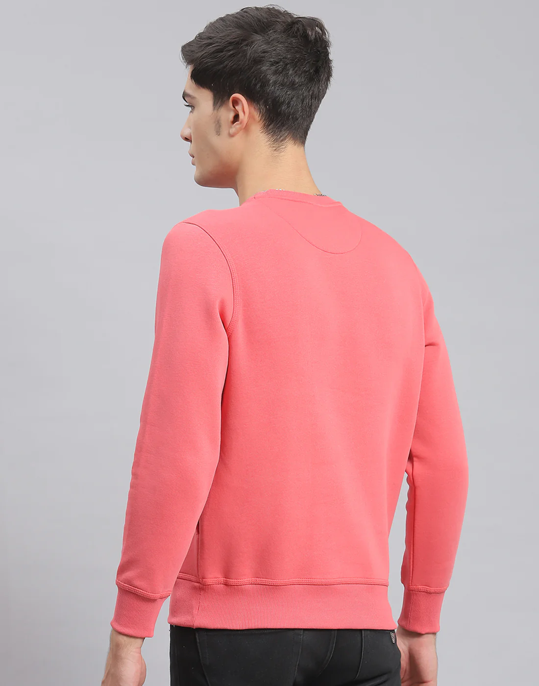 Men Pink Solid Round Neck Full Sleeve Sweatshirt - Image 5