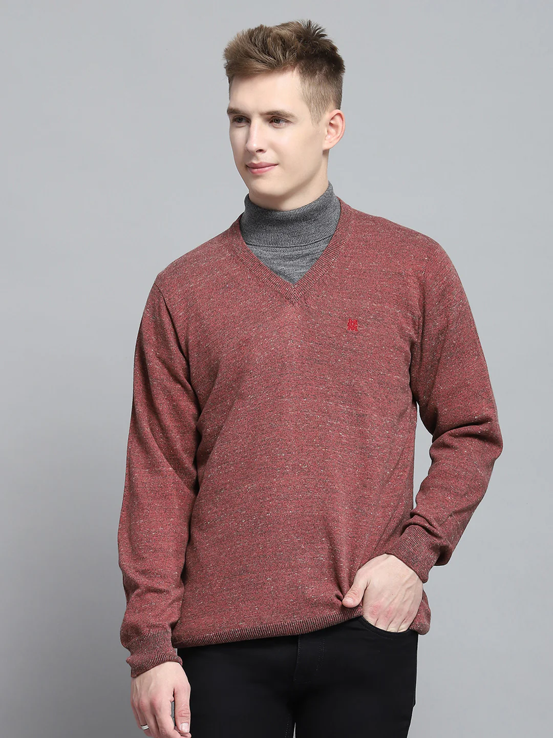 Men Pink Solid V Neck Full Sleeve Pullover