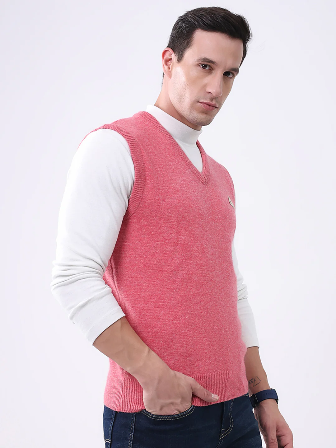 Men Pink Solid V Neck Sleeveless Sweater - Image 4