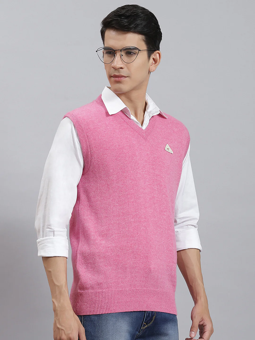 Men Pink Solid V Neck Sleeveless Sweaters/Pullovers - Image 4