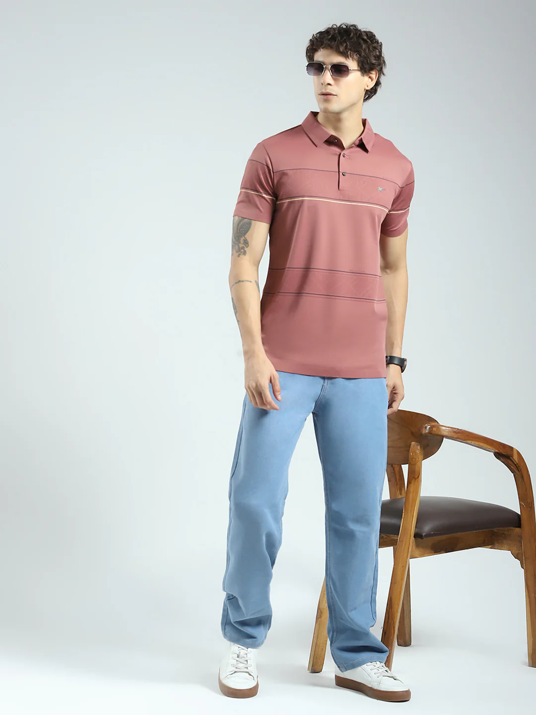 Men Pink Stripe Collar Half Sleeve T-Shirt - Image 2