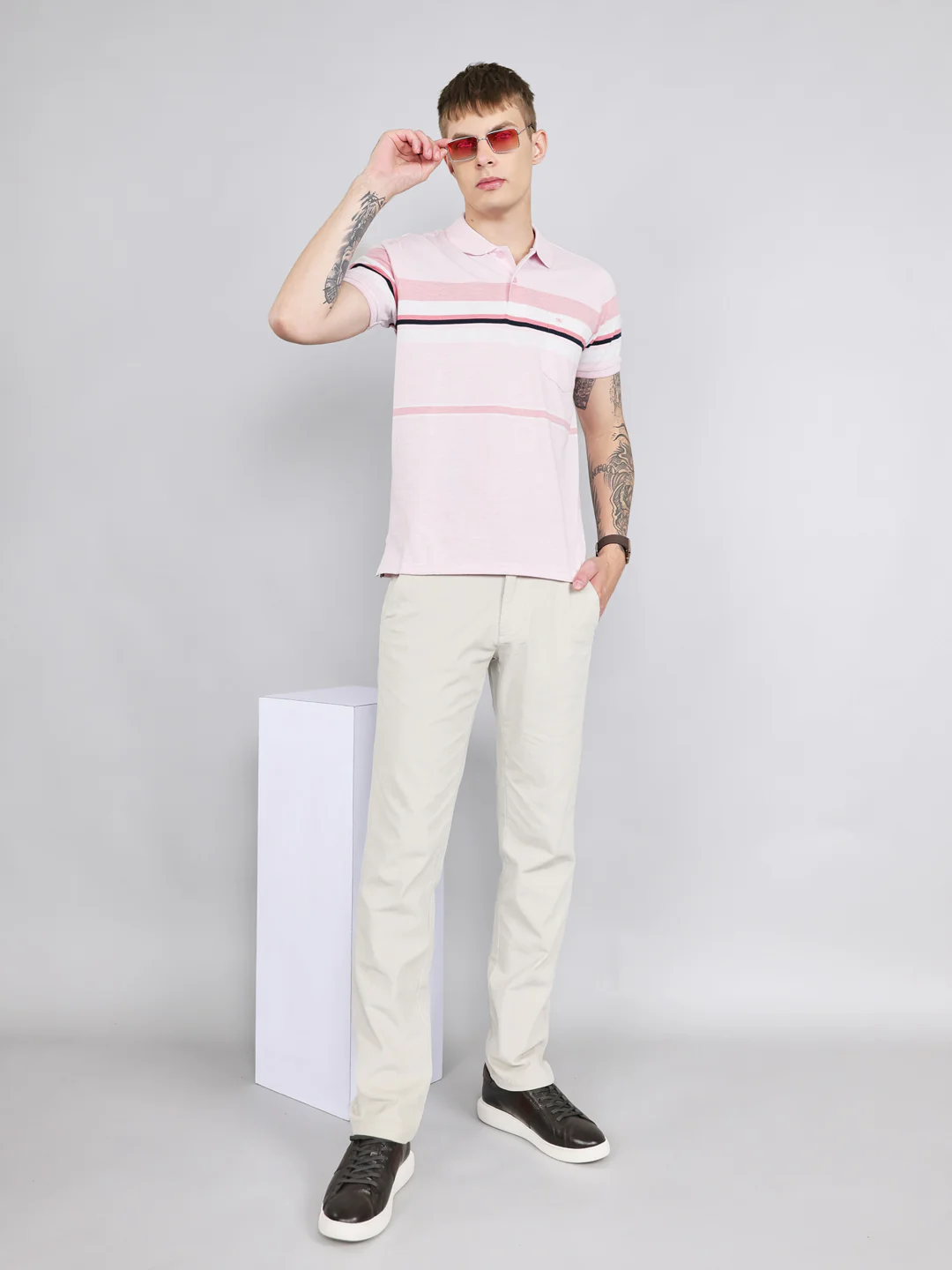 Men Pink Stripe Collar Half Sleeve T-Shirt - Image 6