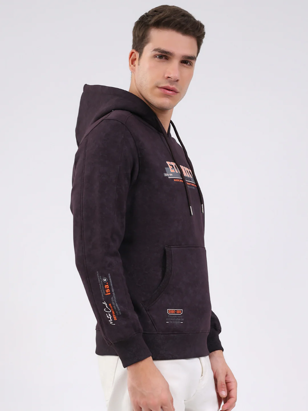 Men Purple Printed Hooded Full Sleeve Sweatshirt - Image 4