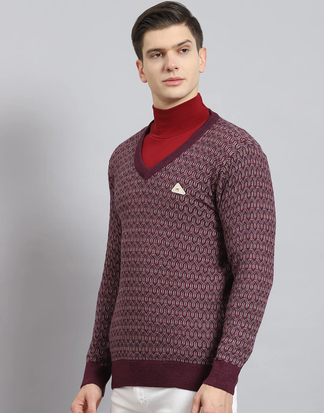 Men Purple Self Design V Neck Full Sleeve Sweater - Image 6