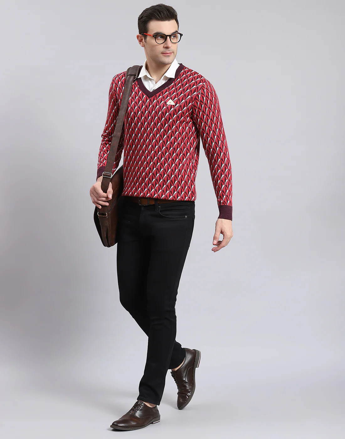 Men Purple Self Design V Neck Full Sleeve Sweater