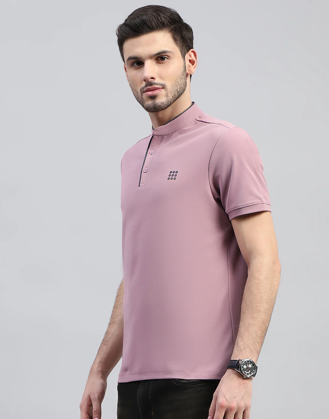 Rock.it Men Purple Solid Mandarin Neck Half Sleeve T-Shirt
