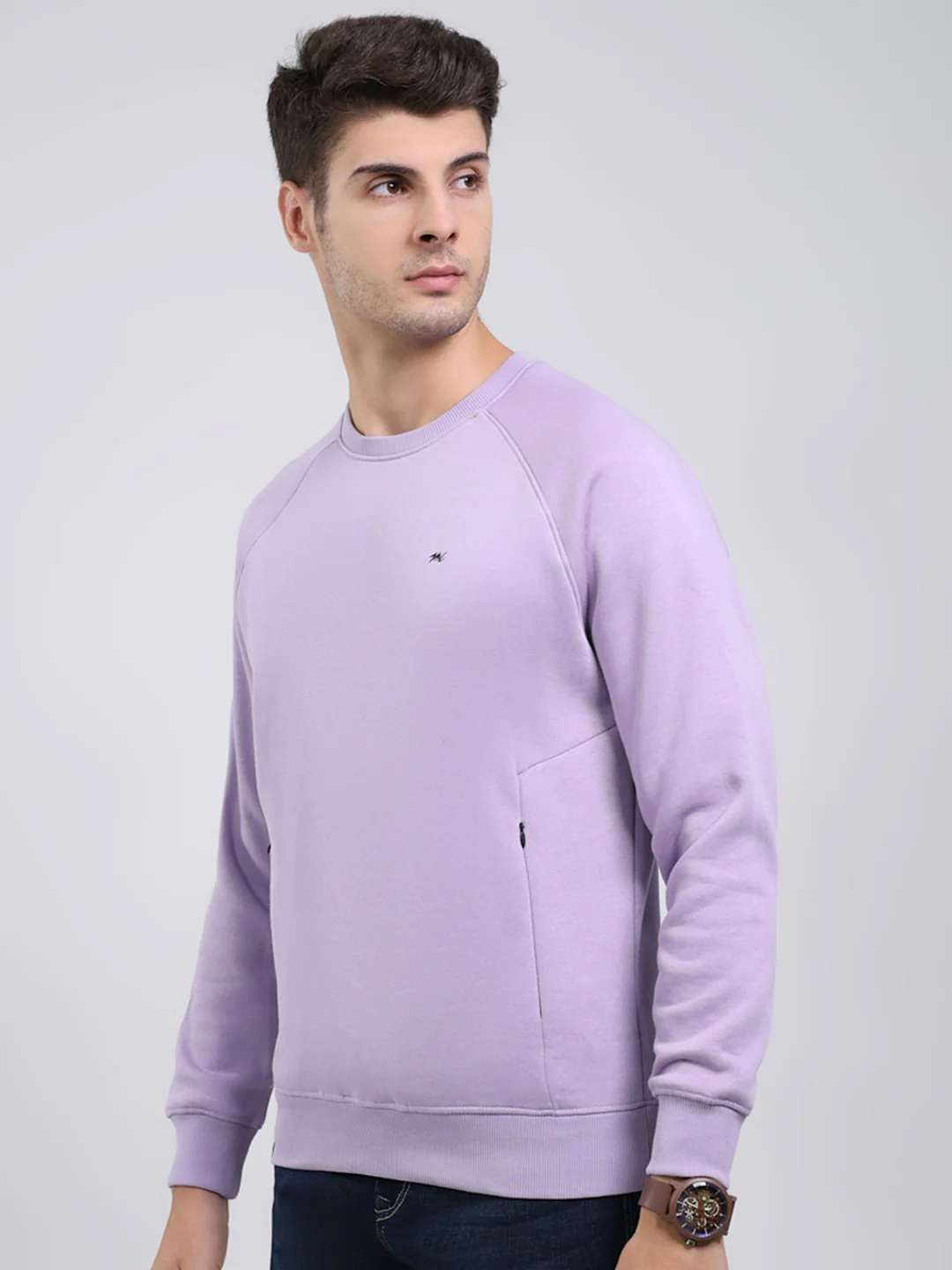 Men Purple Solid Round Neck Full Sleeve Sweatshirt - Image 3