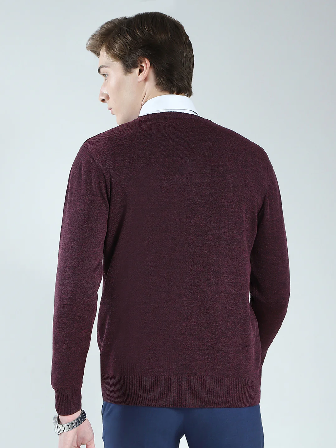 Men Purple Solid V Neck Full Sleeve Pullover - Image 5