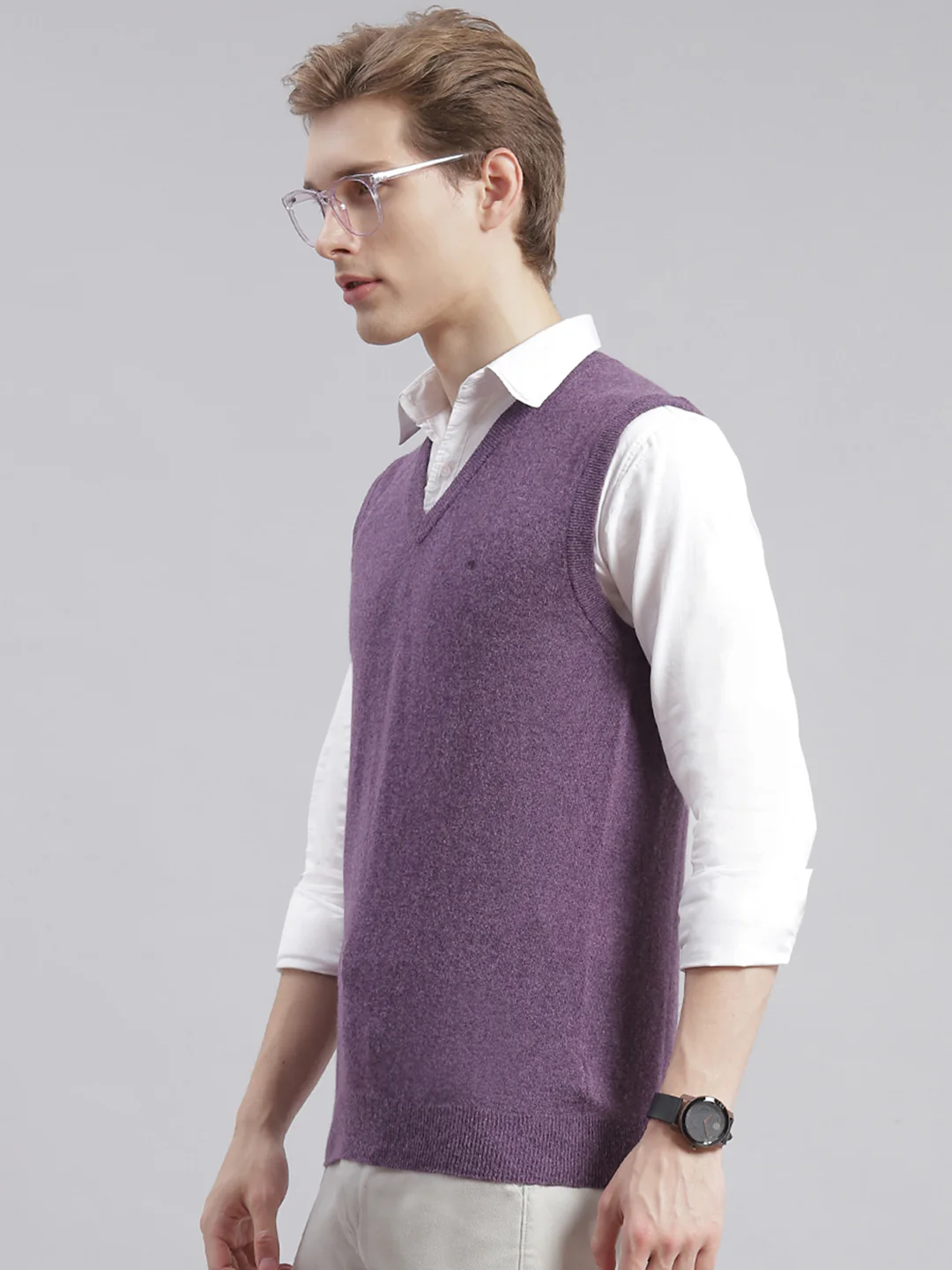 Men Purple Solid V Neck Sleeveless Sweaters/Pullovers - Image 3