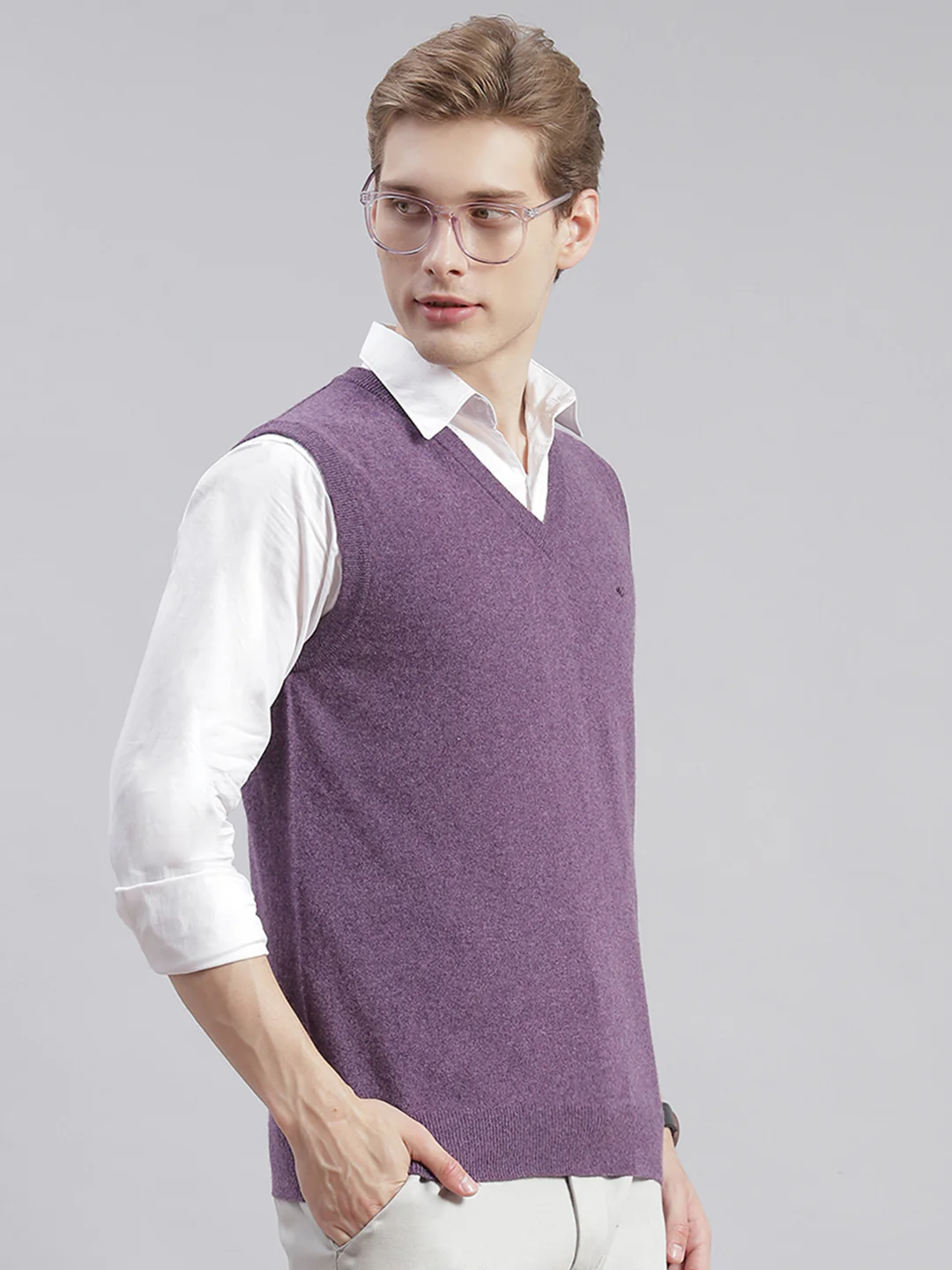 Men Purple Solid V Neck Sleeveless Sweaters/Pullovers - Image 4